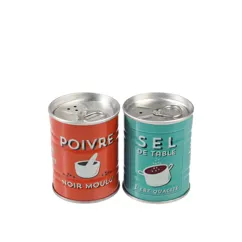 tin salt and pepper shakers - sel and poivre 