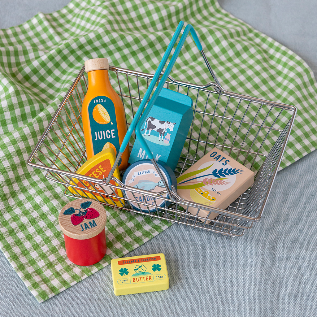 einkaufsspielset aus holz mit korb