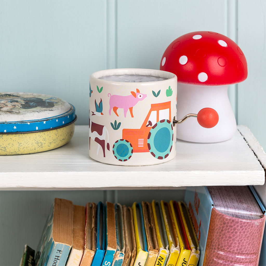 winding music box - farmyard