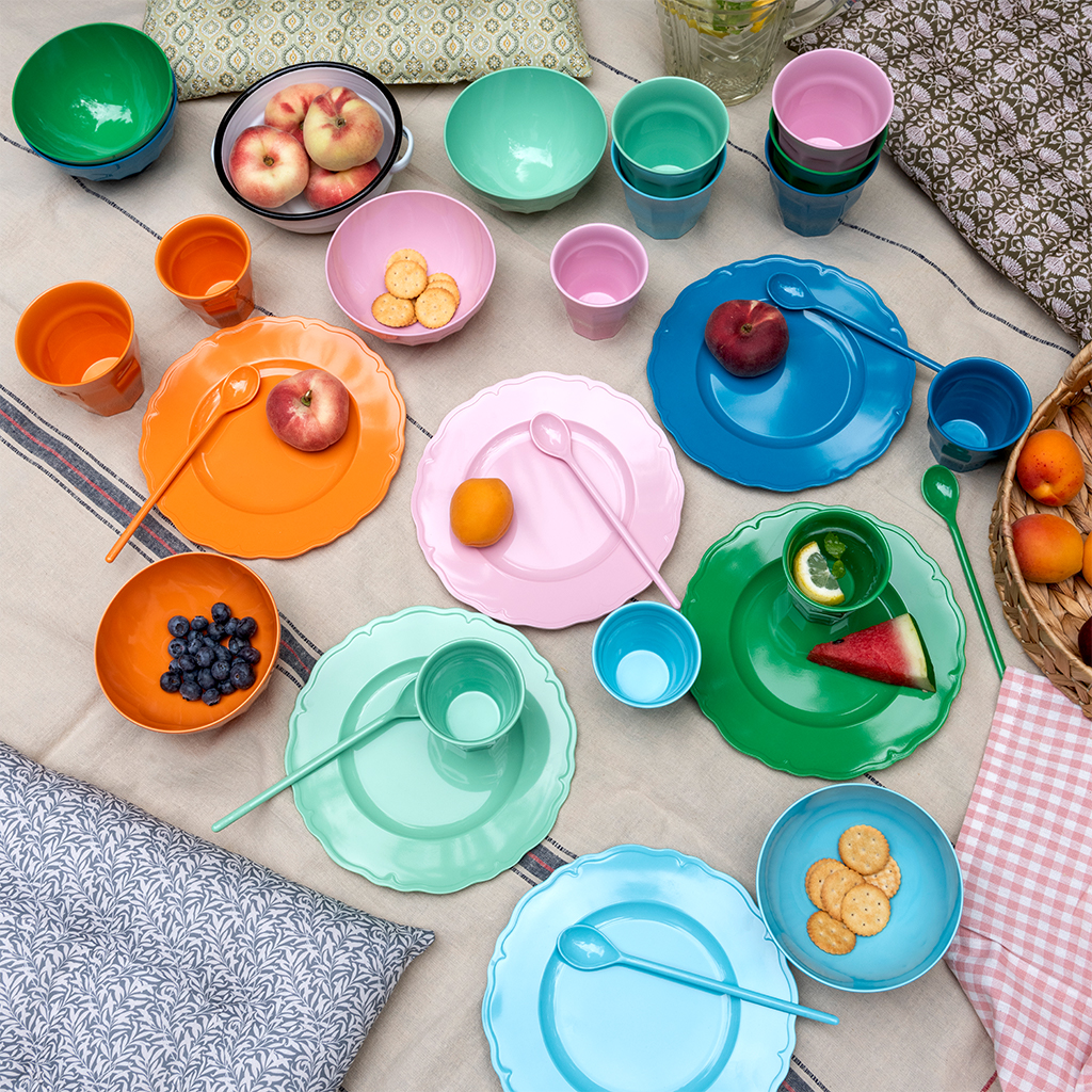 assiette mélamine (20cm) - rose