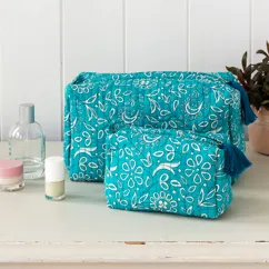 quilted wash bag - radhika quilted wash bag - radhika