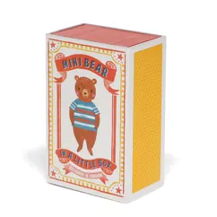 mini ours dans une petite boîte mini ours dans une petite boîte