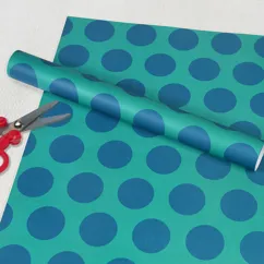 feuilles de papier cadeau - pois bleus sur turquoise