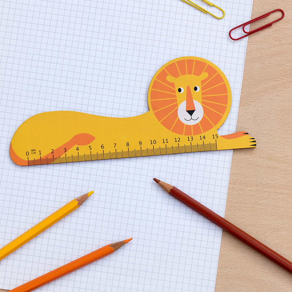 wooden ruler - lion